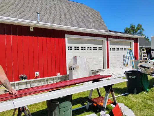 Yaklins Creative Exteriors Logo