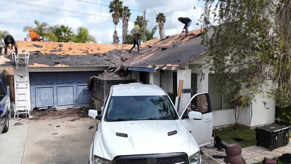 Slide of Yalen Roofing