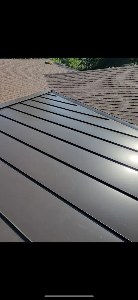 Slide of Yalie Roofing And Repairs