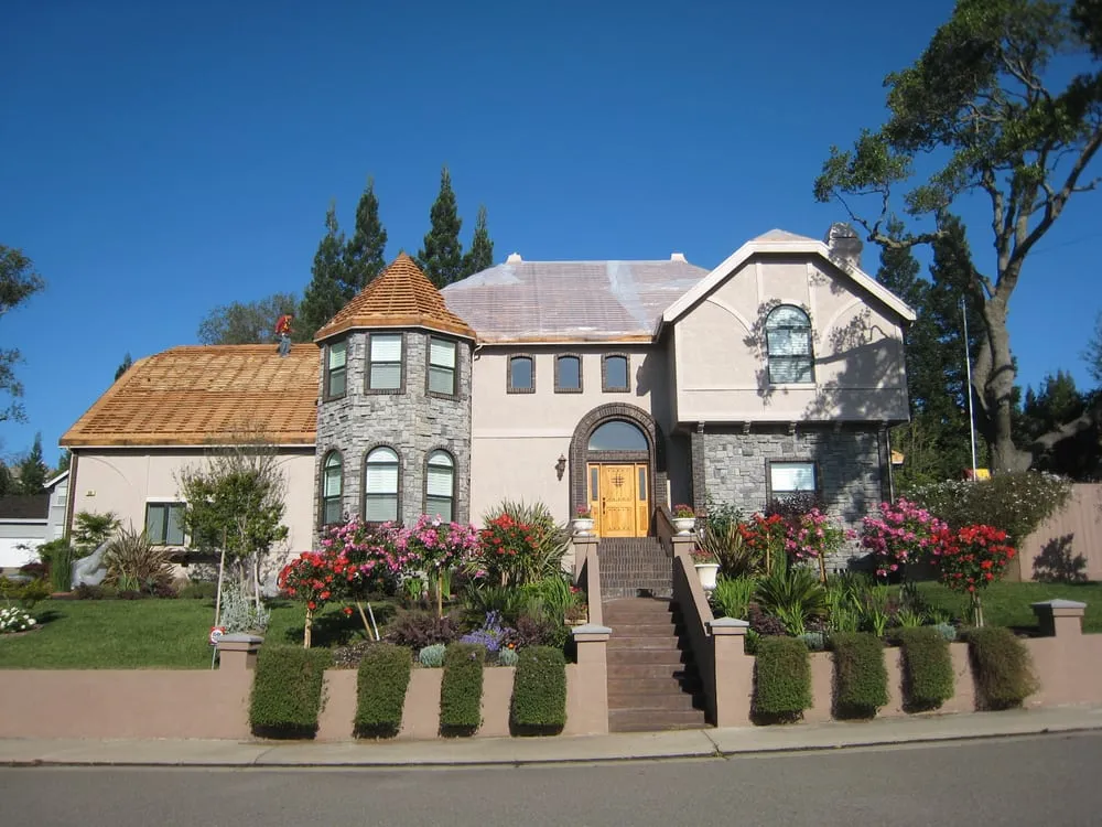 Slide of Yancey Home Improvements