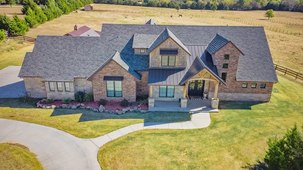 Slide of Yates Roofing & Construction