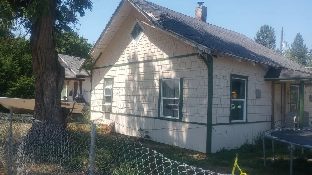 Slide of Yeager Construction