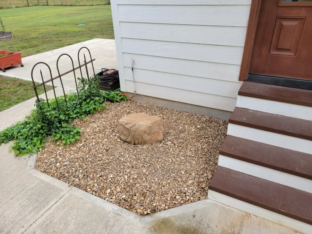 Slide of Yellow Leaf Landscaping