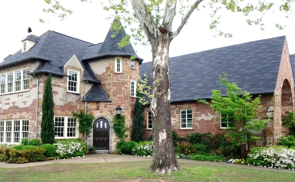 Slide of Yellowhammer Roofing