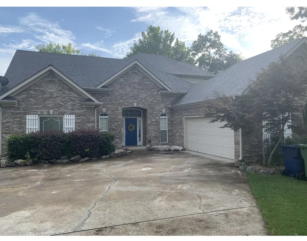 Slide of Yellowhammer Roofing
