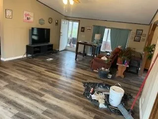 Slide of Yoakum Construction