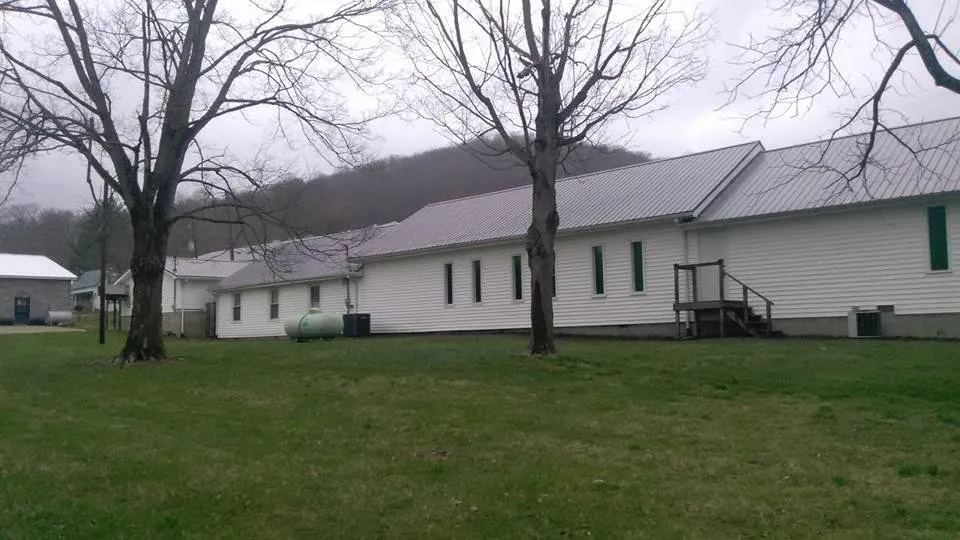 Reliable roof replacement for fast service across Wallingford, KY - Yoder's Roofing Solutions