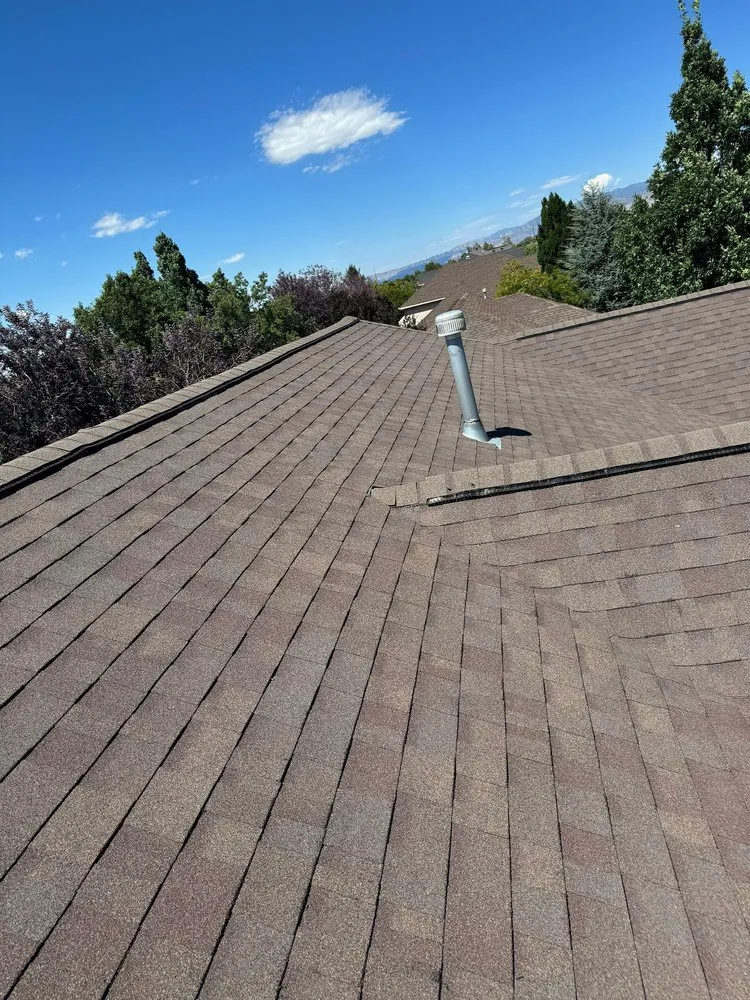 Slide of Yoel Contractor Roofing