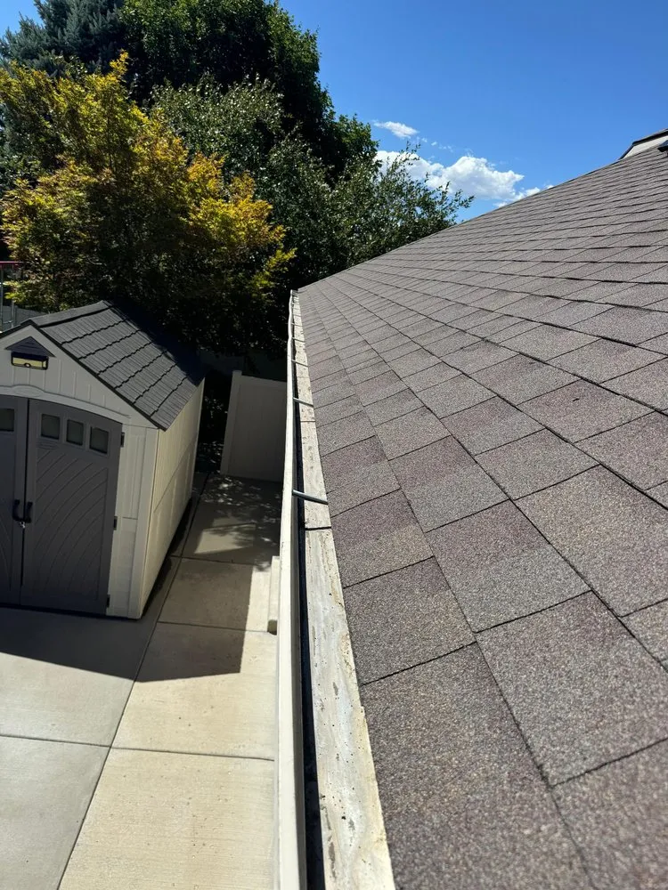 Slide of Yoel Contractor Roofing