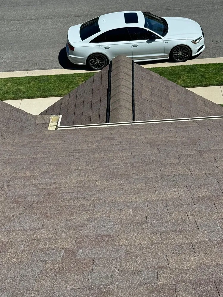 Slide of Yoel Contractor Roofing