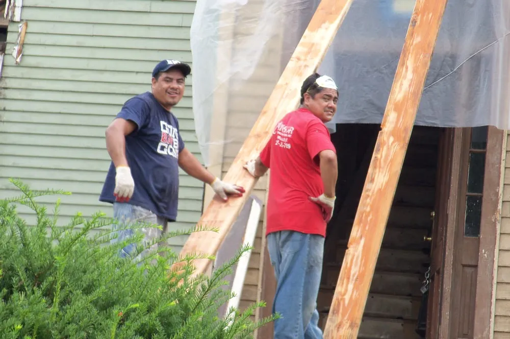 Slide of Yoni Home Improvement