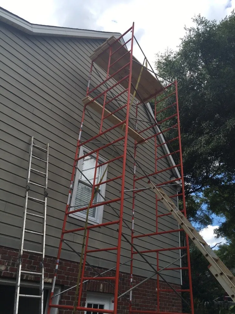 Slide of Yotta Earth Home