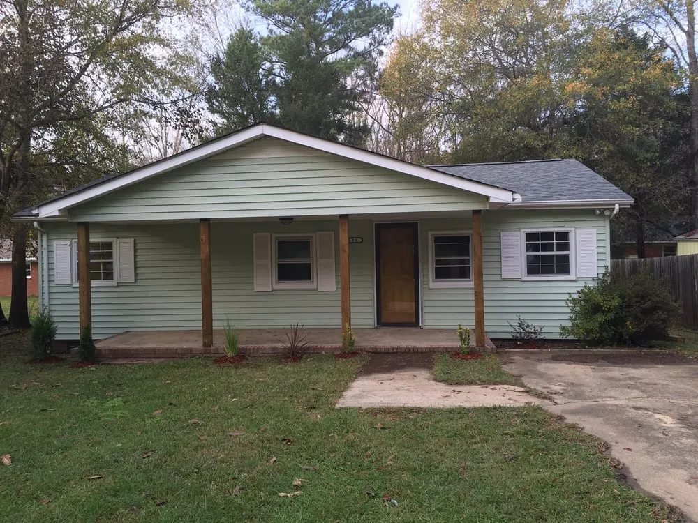 Slide of Yotta Earth Home