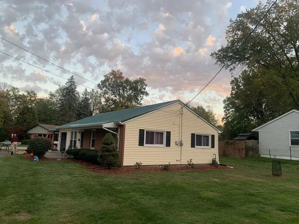 Slide of Youngstown Roofing And Siding