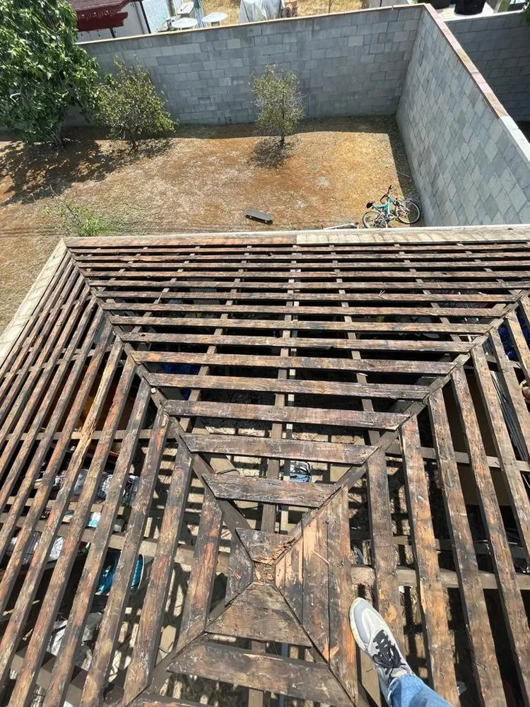 Slide of Your Roof Expert