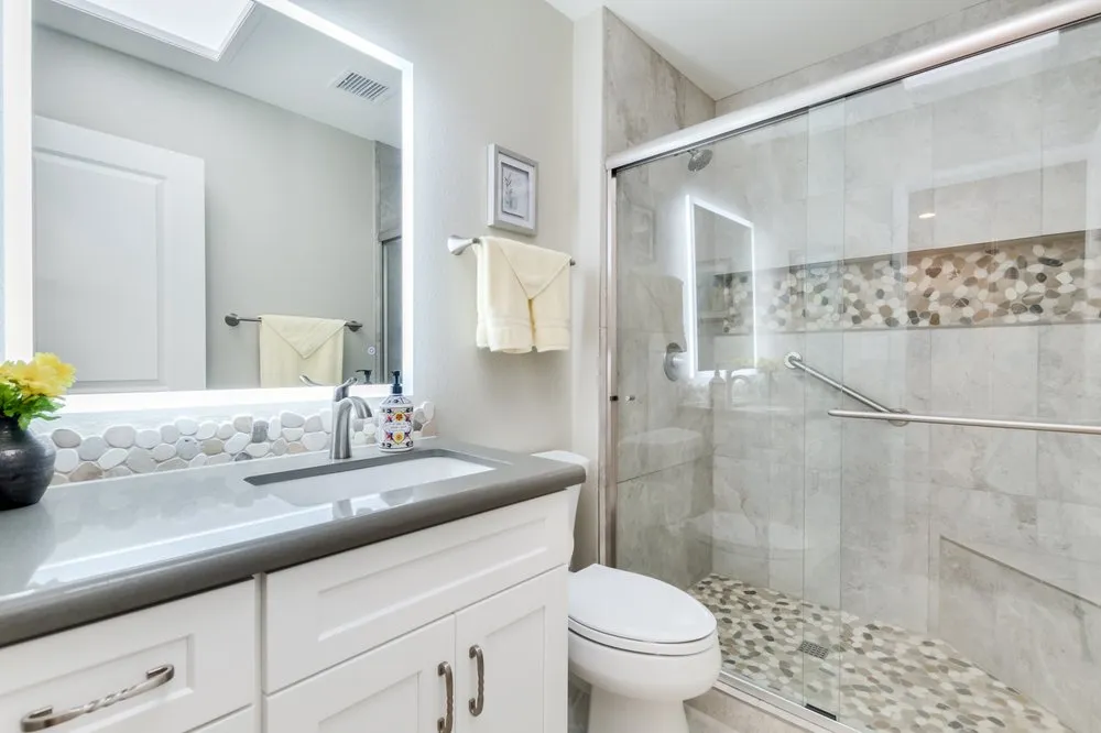 Slide of Yourson Contracting