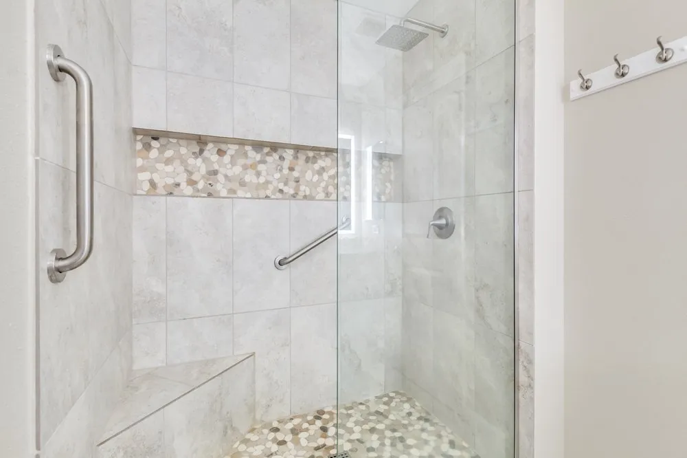 Slide of Yourson Contracting