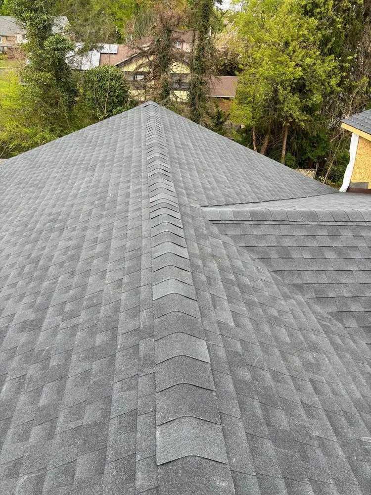 Slide of Yukor Roofing & Siding