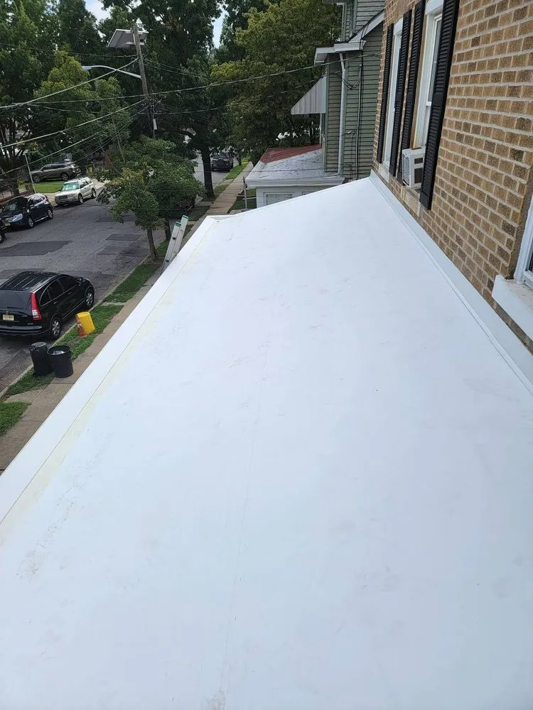 Slide of Yukor Roofing & Siding