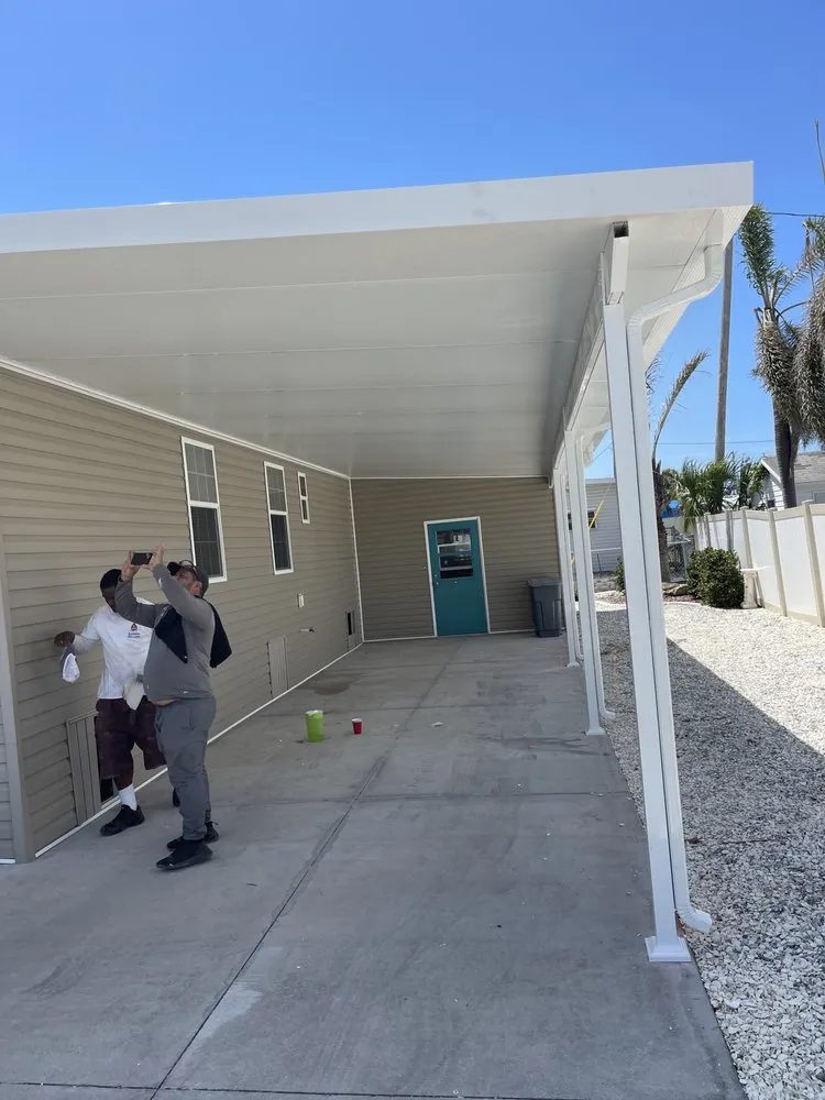 Slide of Yuniel Aleman