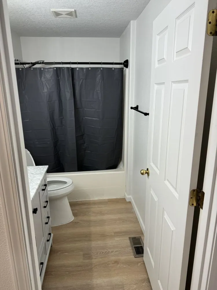 Slide of Z & Z Construction