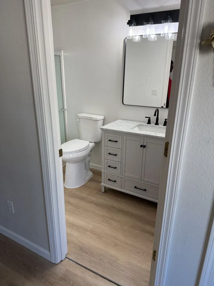 Slide of Z & Z Construction