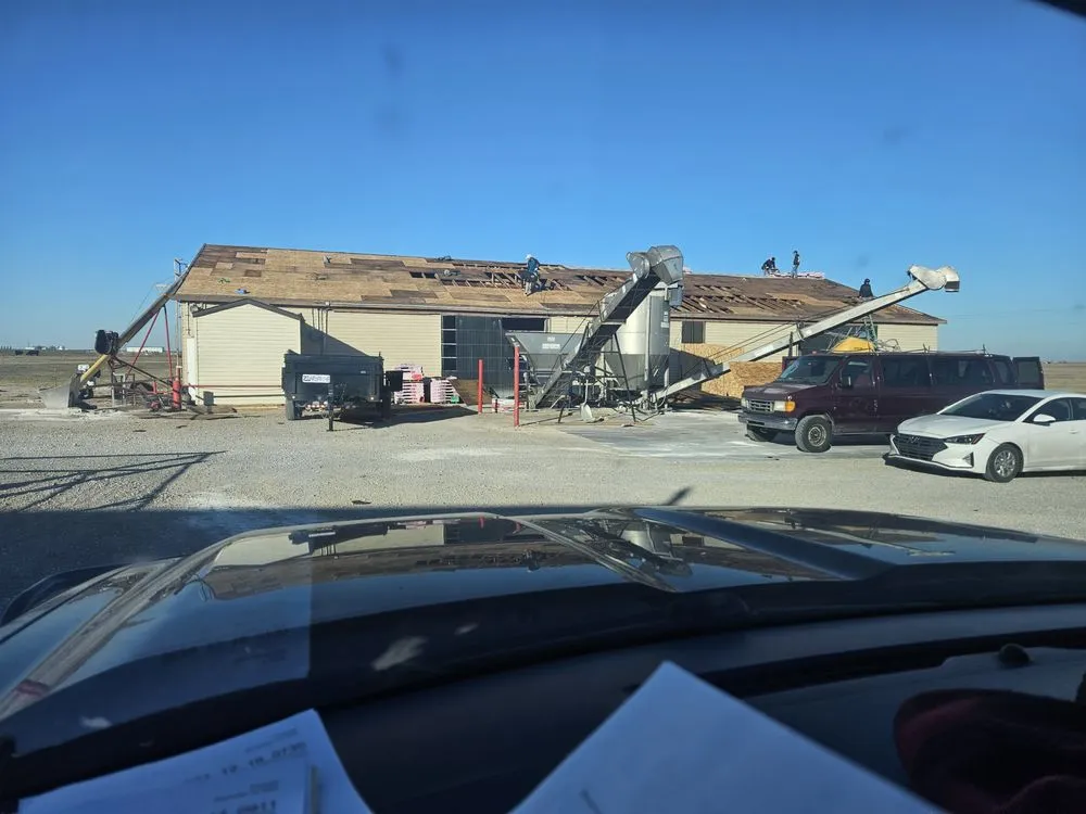 Slide of Z Construction & Roofing