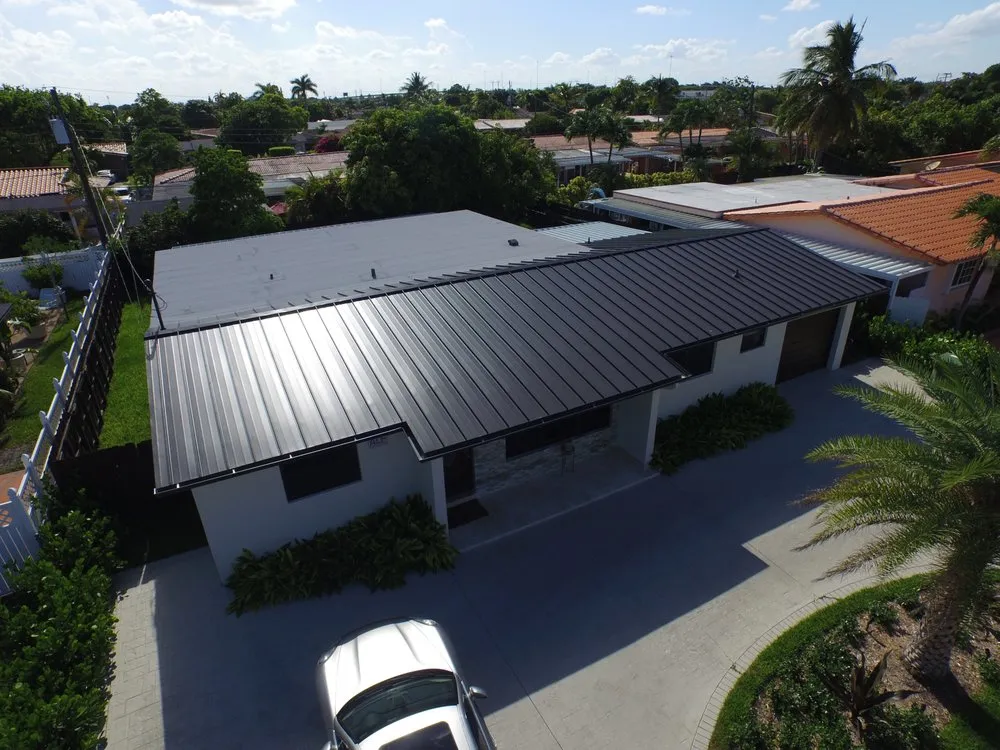 Slide of Z Roofing and Waterproofing