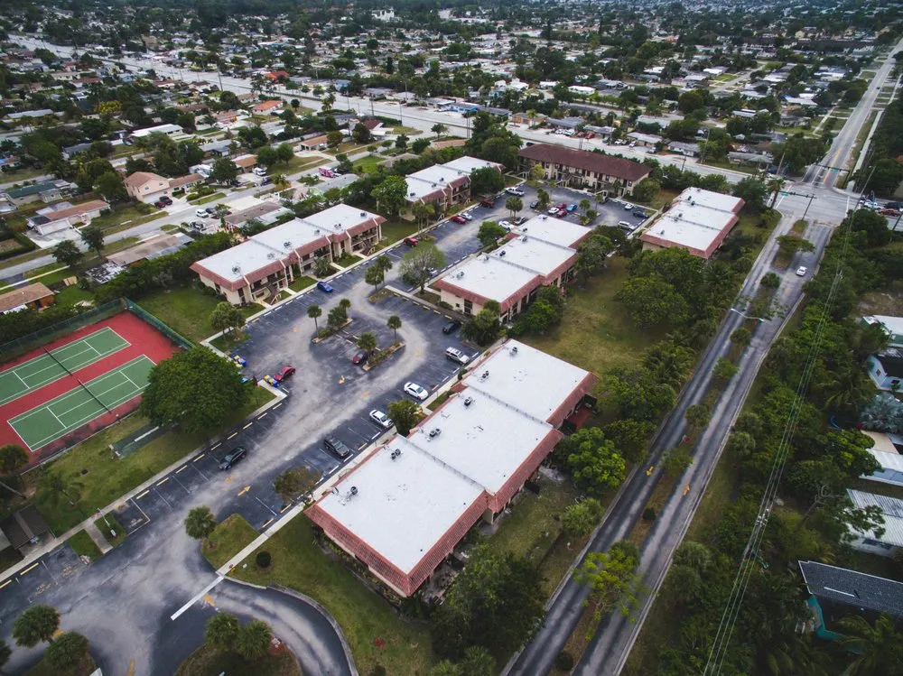 Slide of Z Roofing and Waterproofing