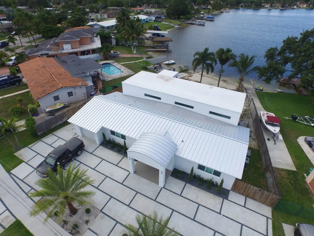 Slide of Z Roofing and Waterproofing