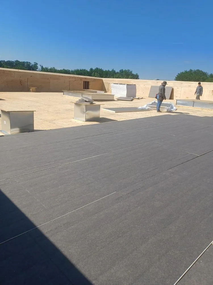 Slide of Zacarias Roofing Of Ohio