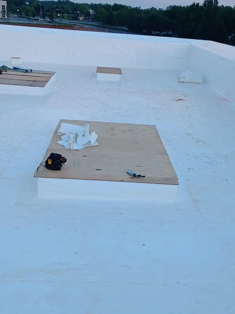 Slide of Zacarias Roofing Of Ohio