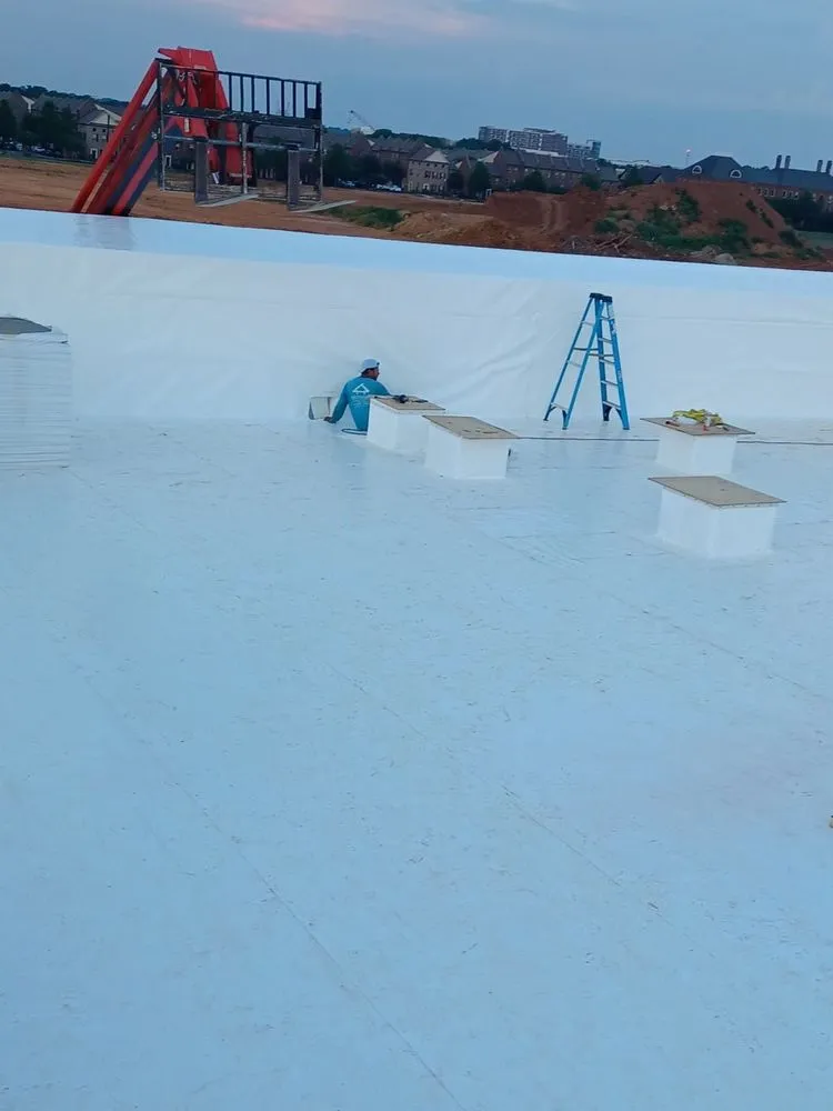 Slide of Zacarias Roofing Of Ohio