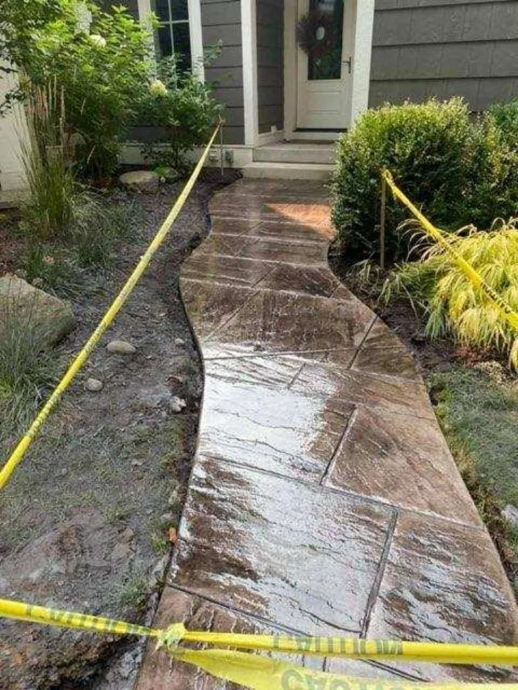 Slide of Zach Flossey Construction