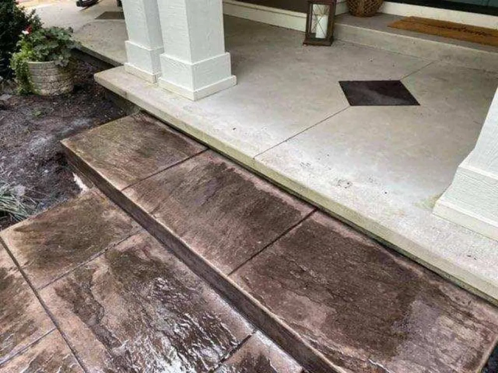 Slide of Zach Flossey Construction