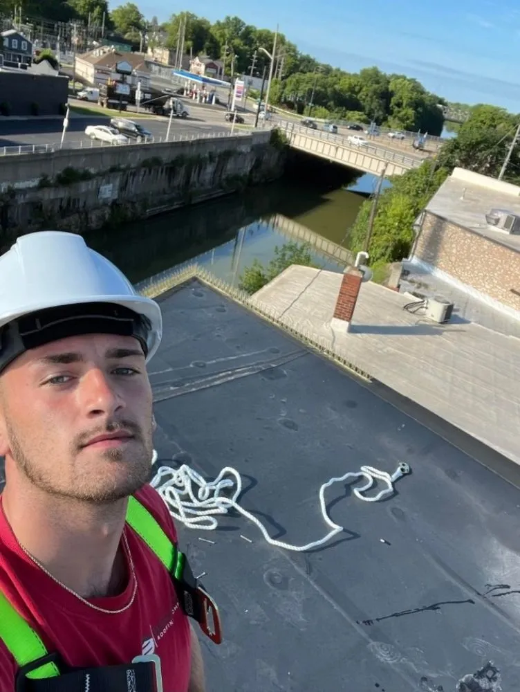 Slide of Zach Flossey Construction