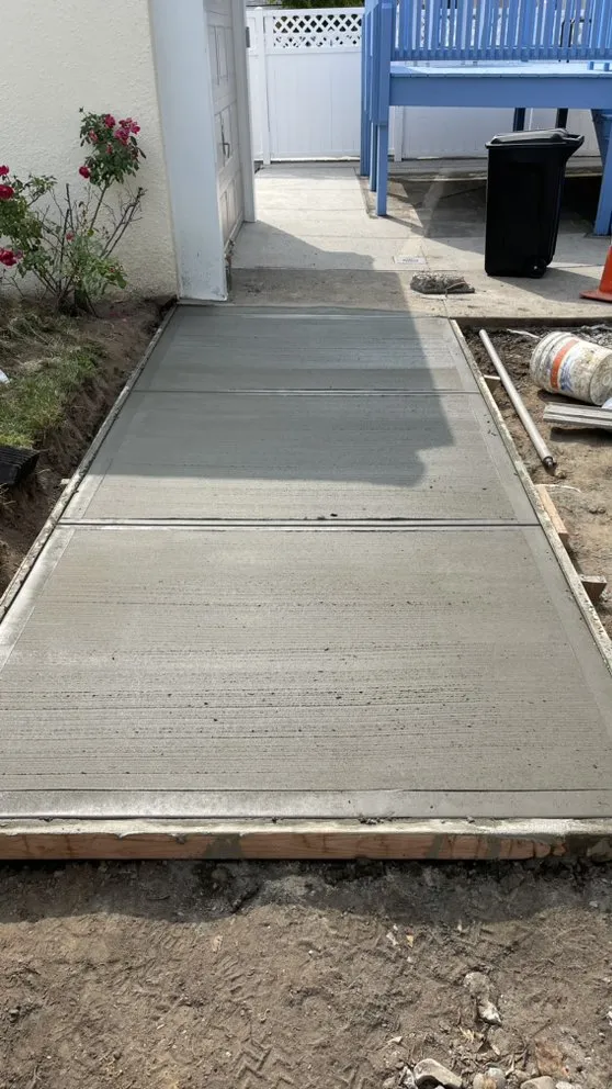 Slide of Zahran Construction