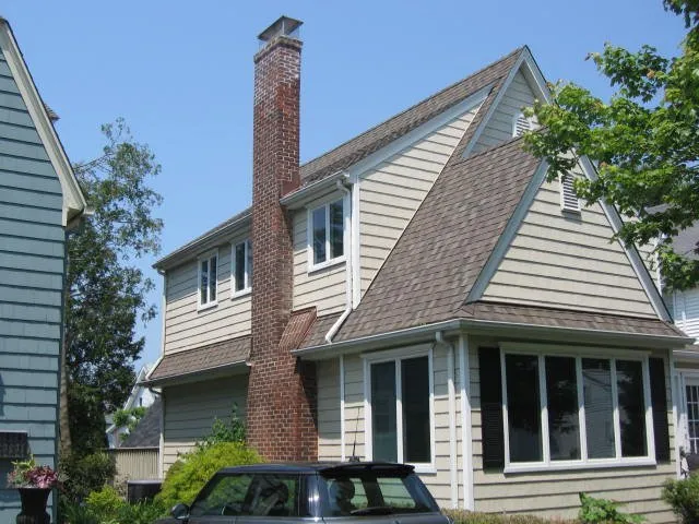 Slide of Zakhar Roofing & Siding