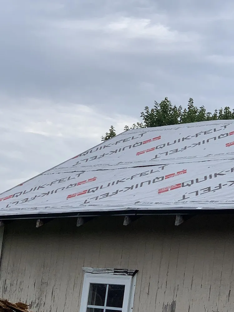 Slide of Zamora Roofing