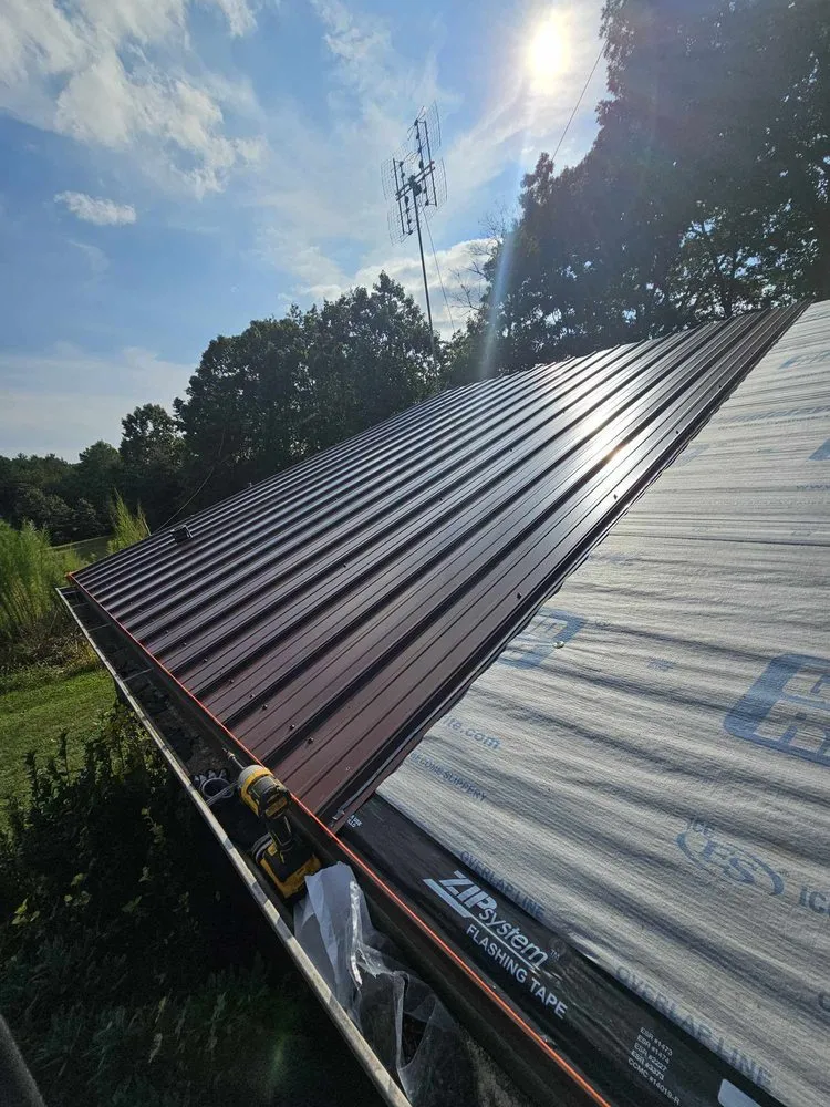 Licensed roof replacement in Mooresboro, NC by Zane Construction