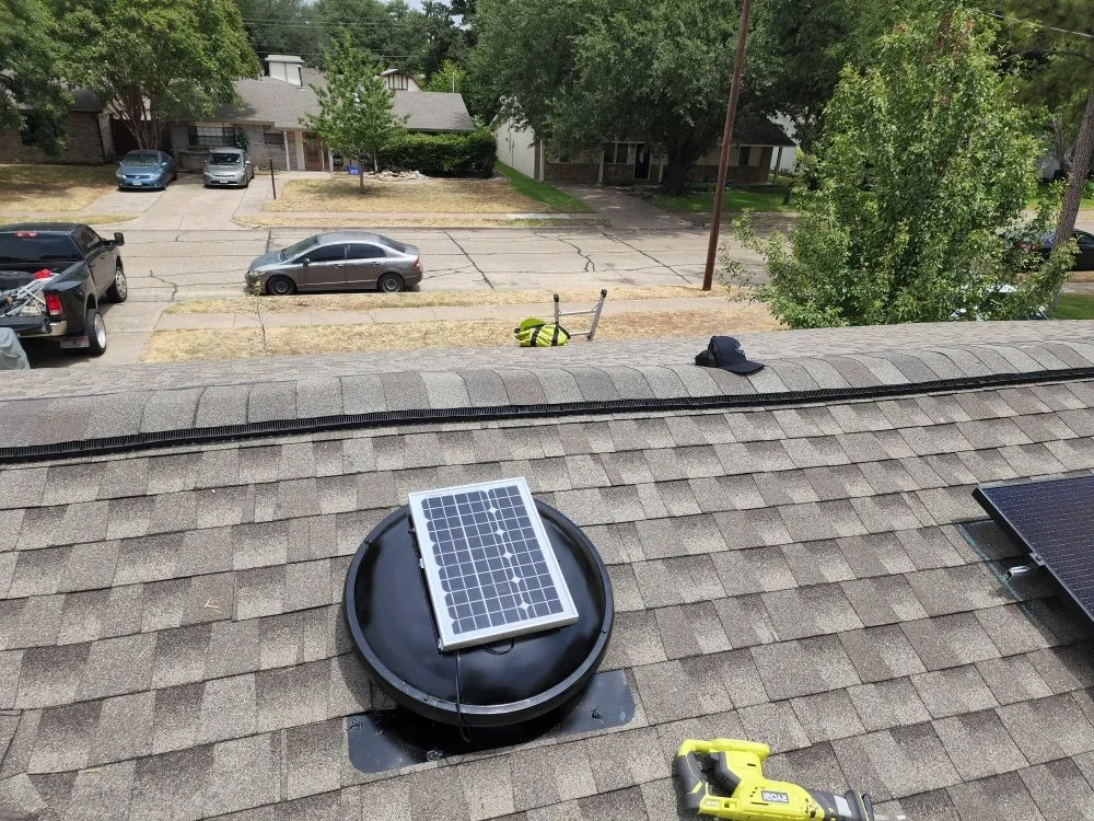 Slide of Zavala Contracting