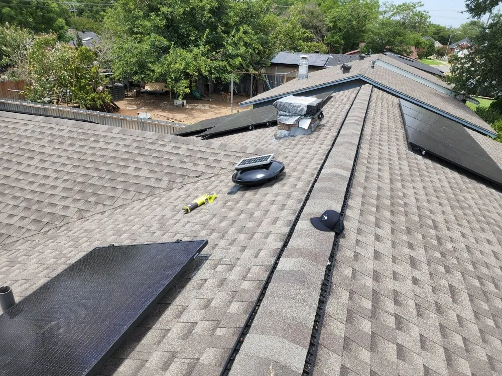 Slide of Zavala Contracting