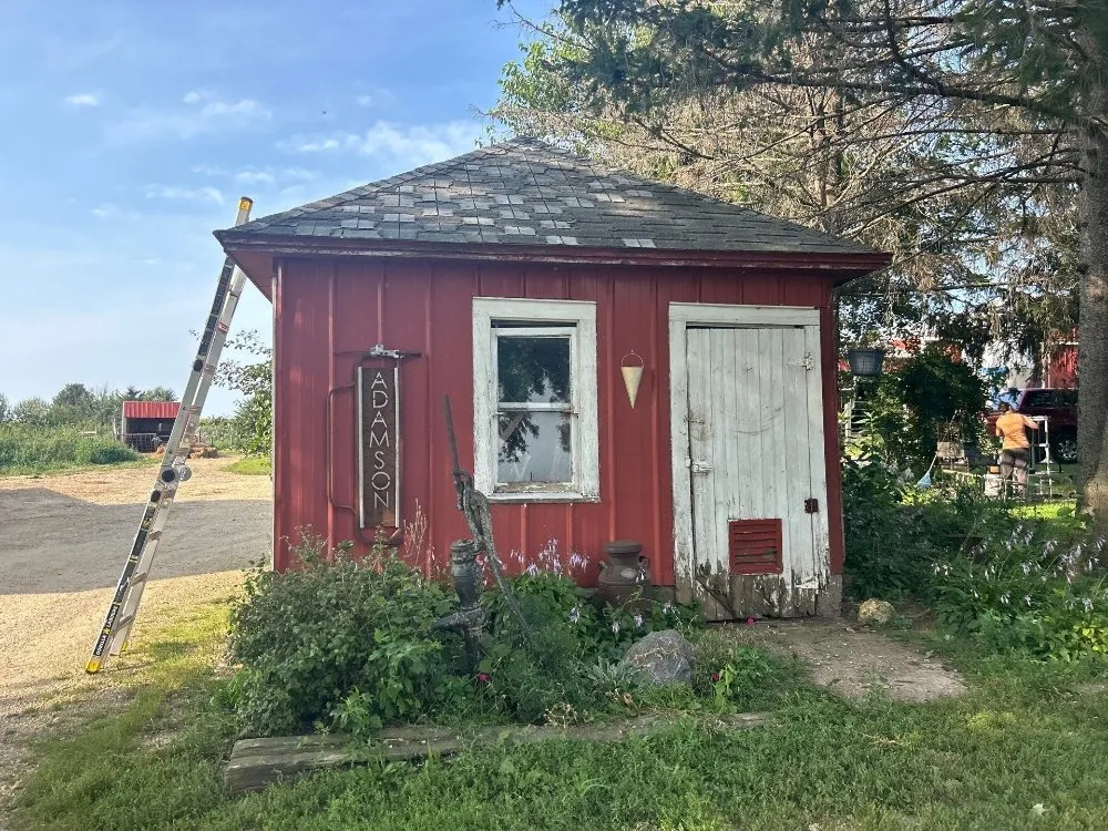 Slide of Zavala Professional Roofing