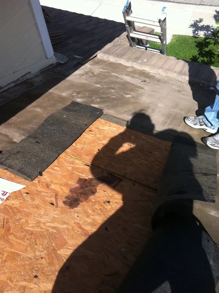 Slide of Zavala Roofing