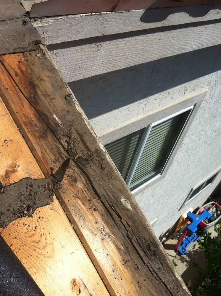 Slide of Zavala Roofing