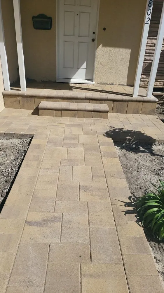 Slide of Zaza Remodeling