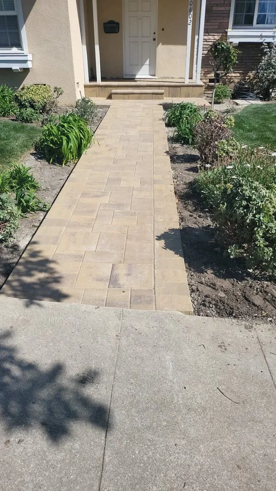 Slide of Zaza Remodeling