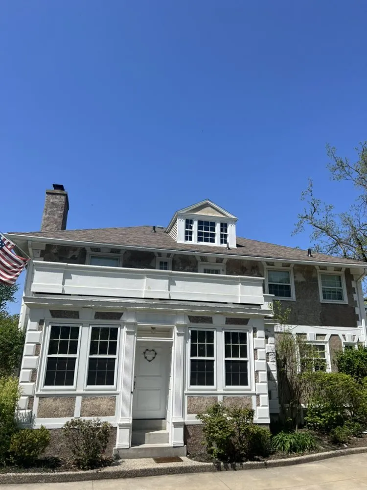 Slide of Zee & M Services