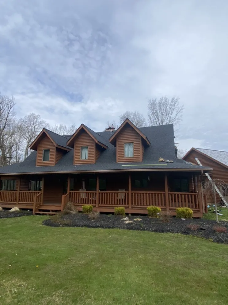 Local residential roofing service for homes across Mentor Ohio, OH - Zemco Roofing & Repairs