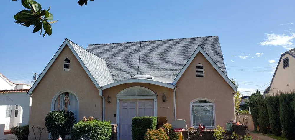 Slide of Zen Roofing